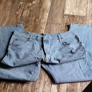 Wrangler Light Blue Relaxed Jeans 40×30